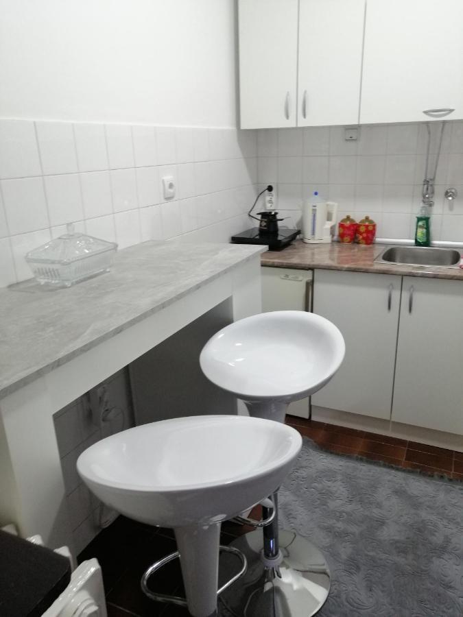 Apartamento Lara Užice Exterior foto