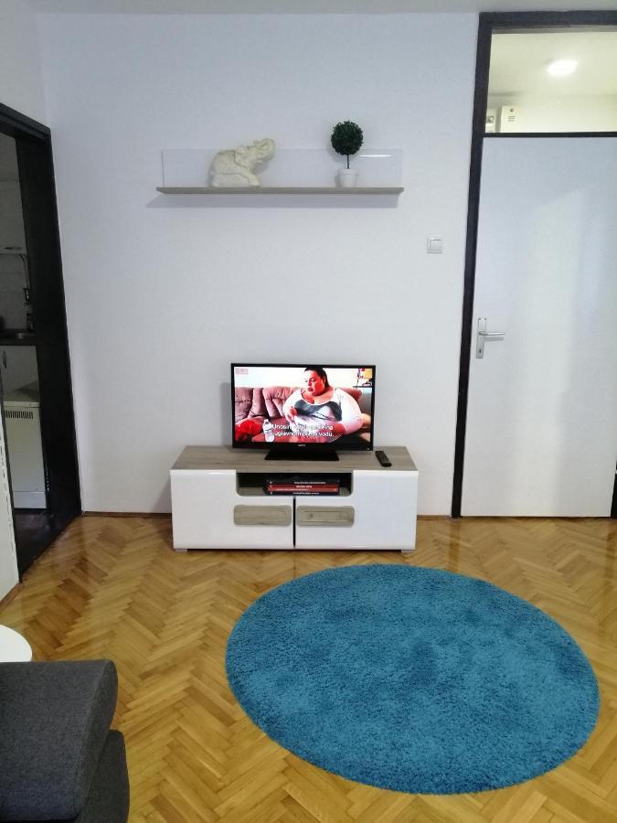 Apartamento Lara Užice Exterior foto