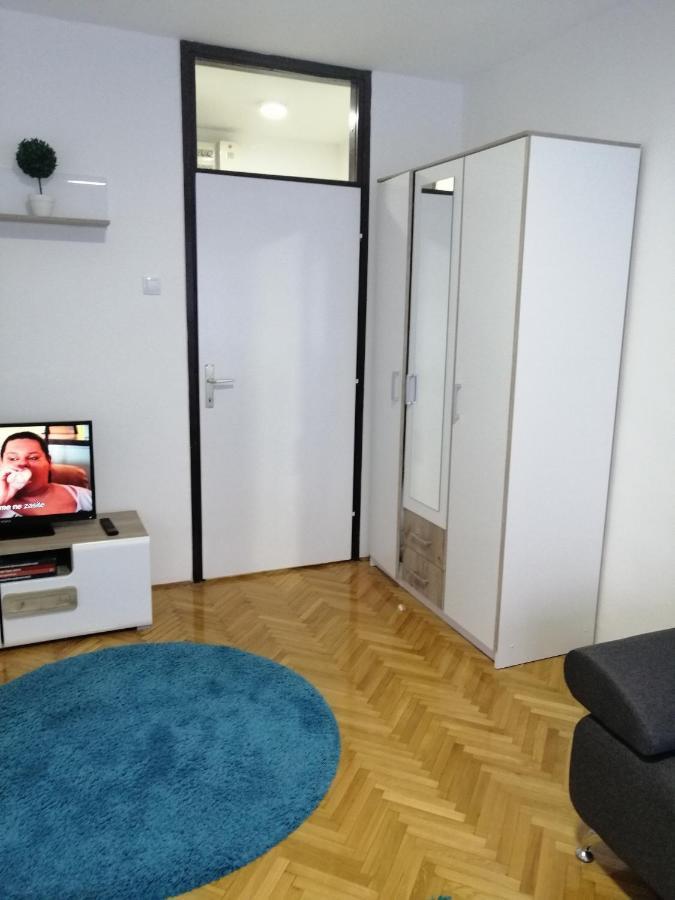 Apartamento Lara Užice Exterior foto