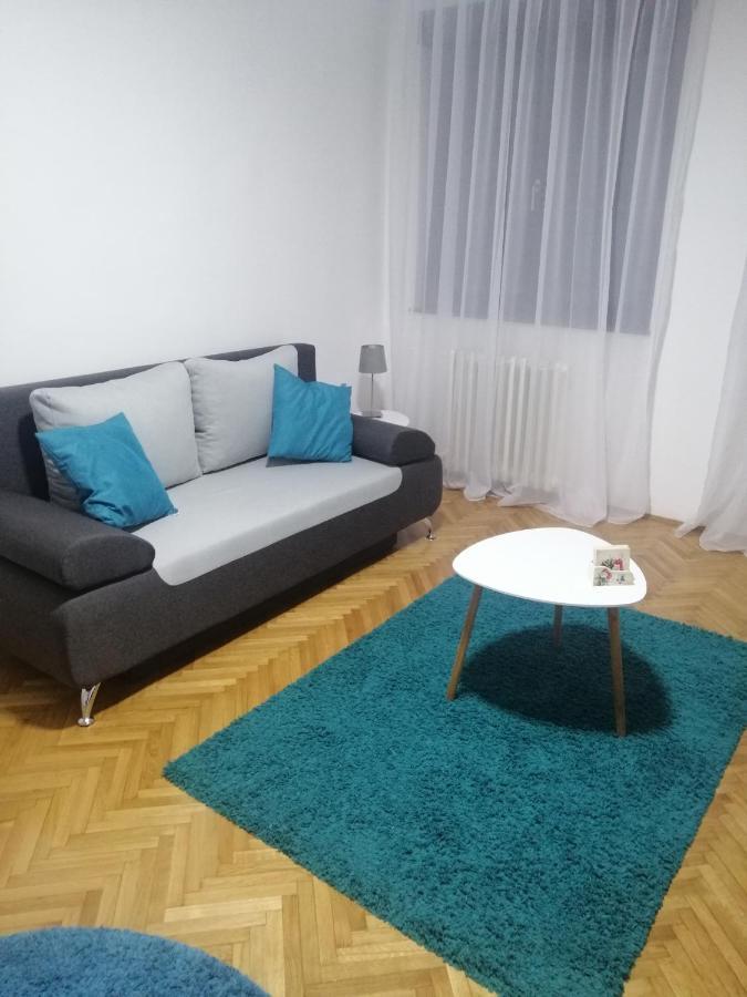 Apartamento Lara Užice Exterior foto
